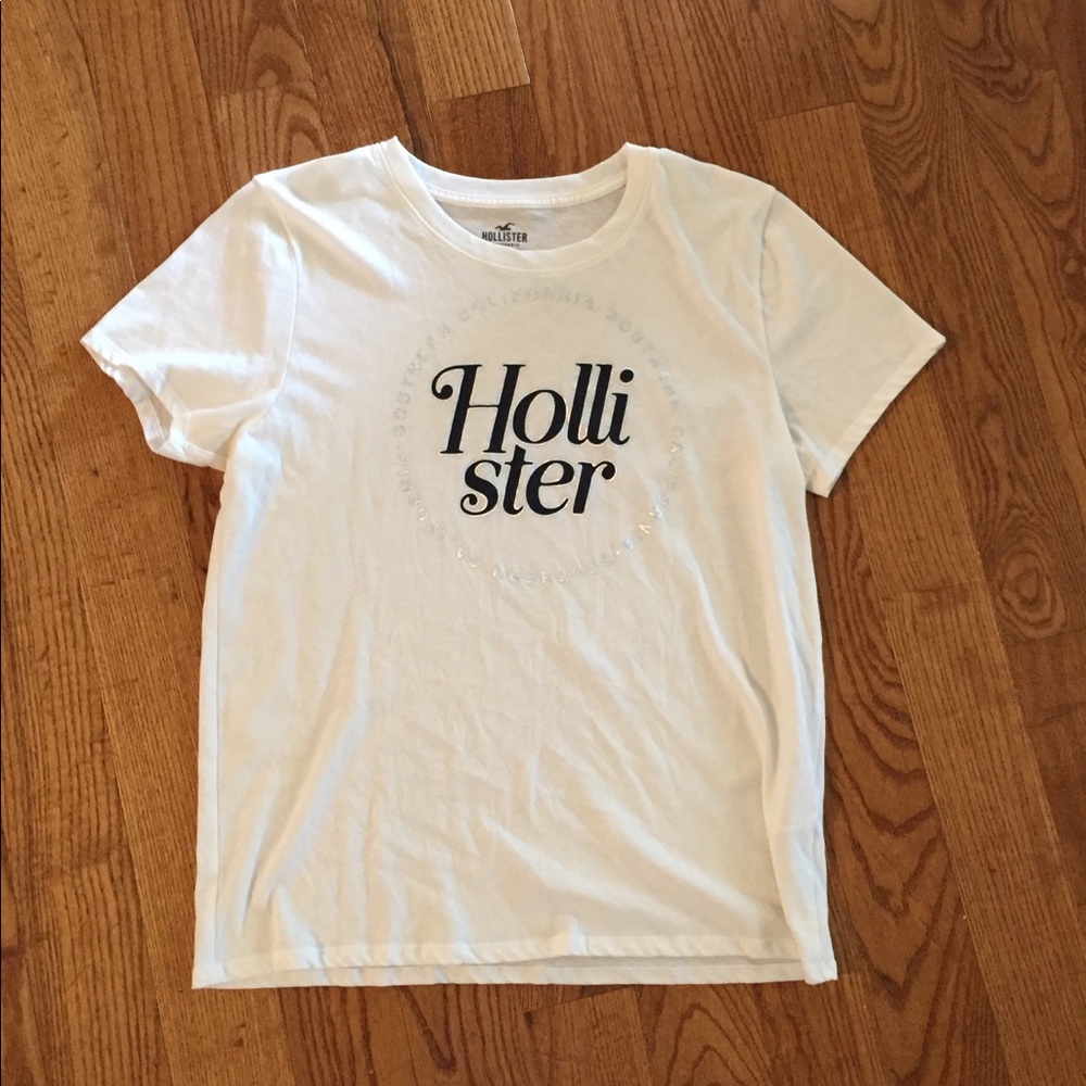 Hollister slim fit tee